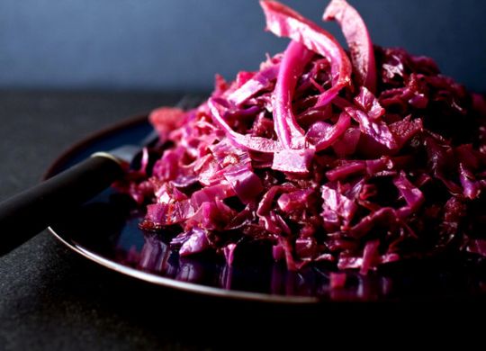 braised-cabbage-and-apples-articleLarge